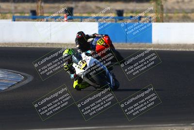 media/Sep-06-2025-CRA (Sat) [[cd32356307]]/Races/Race 11/
